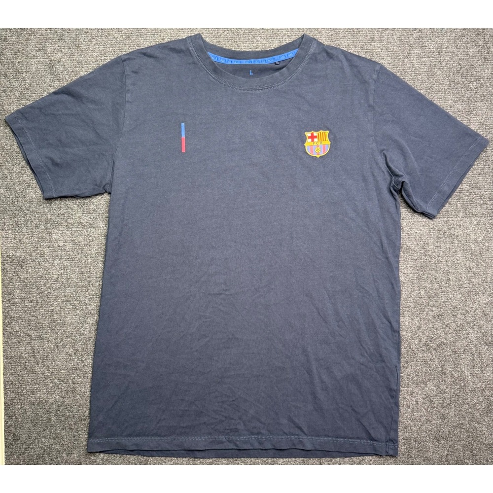 FC Barcelona Mens Navy Blue Graphic T-Shirt Barca Soccer Crest Cotton Size Large